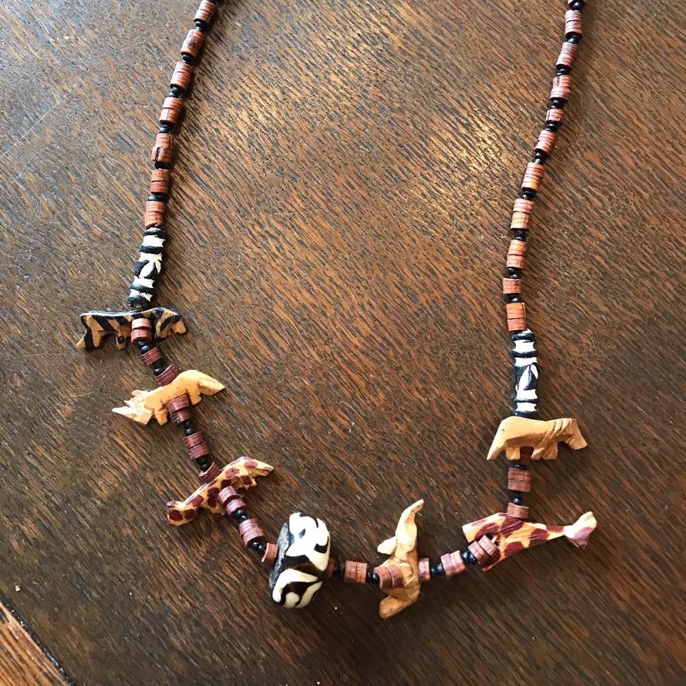 AFRICAN SAFARI NECKLACE